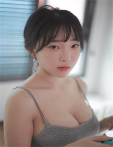 《挑战纳粹-黑帮大佬和我的356天在线》