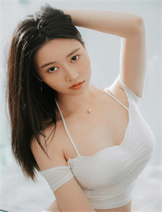 《老师的丰满大乳奶-韩国电影娼》