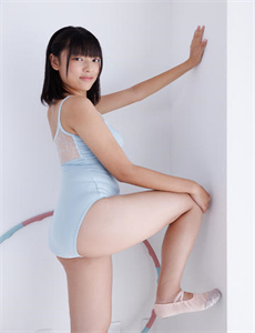 《井川里予和别人打扑克牌视频在哪里能看-YW193.COC视频》